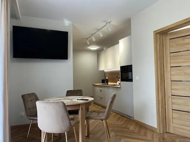 Z Gornej Polki Lejlighed *